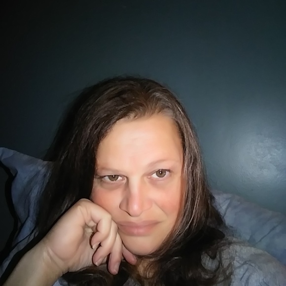 Meet your Posher, Patrizia - Picture 1 of 1